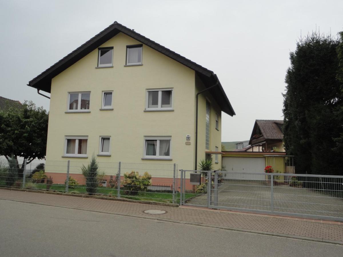 Ferienwohnung Toska Pfaffenweiler Екстер'єр фото